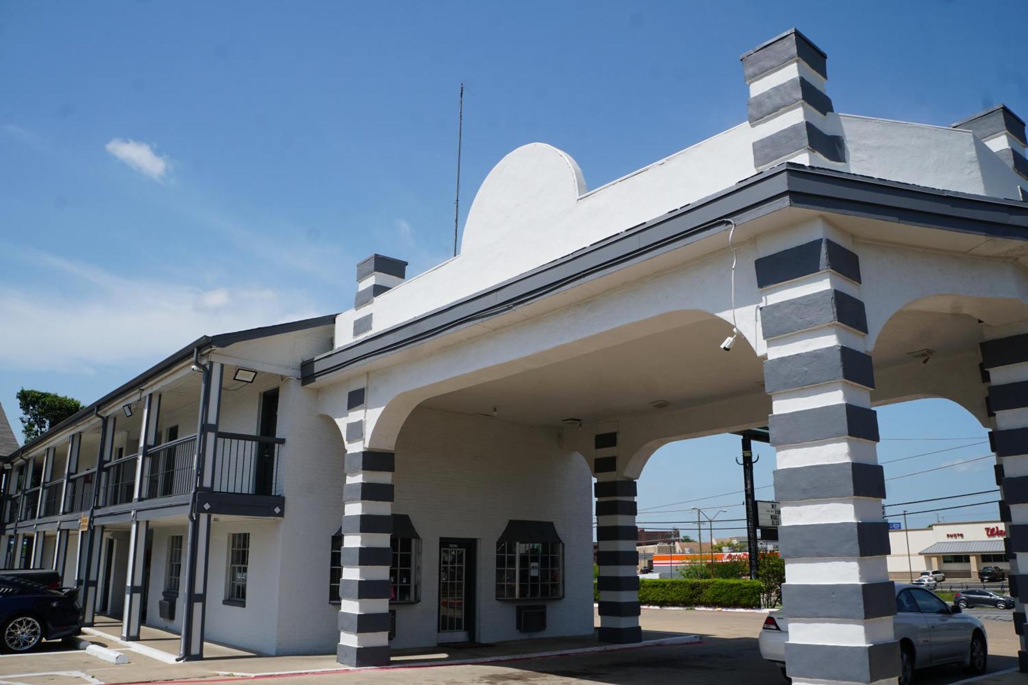 Sherman Inn Buitenkant foto